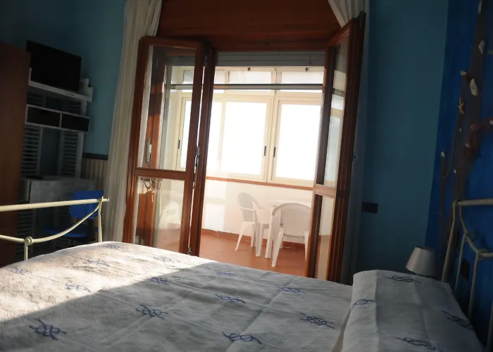 Viale Delle Colline 3* Салерно