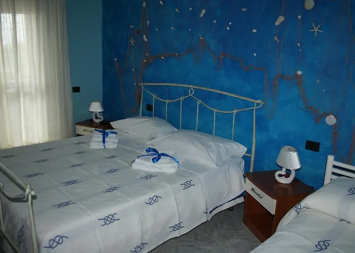 Viale Delle Colline Отель типа 