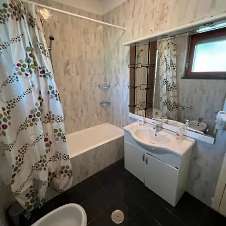 Bed & Breakfast Viale Delle Colline Salerno