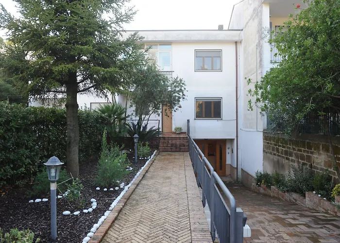 Viale Delle Colline