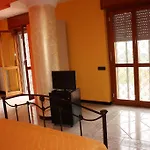 Viale Delle Colline Oda ve Kahvaltı